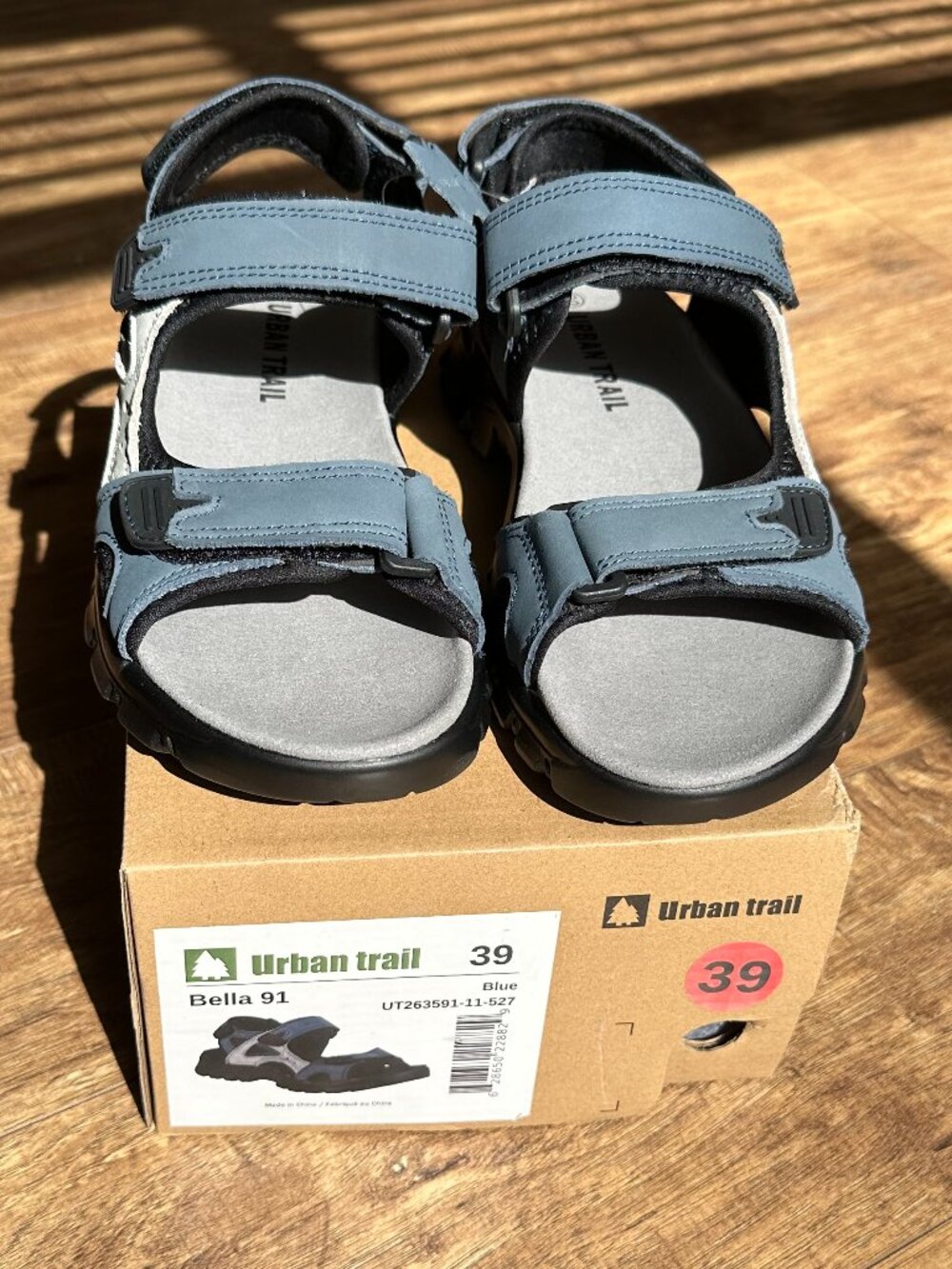Urban Trail Bella 91 Blue Comfort Sandals - New With Box Women's Size 39